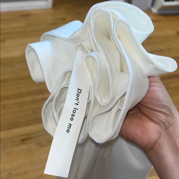 Reformation Mikol Knit Dress - Picture 15 of 17